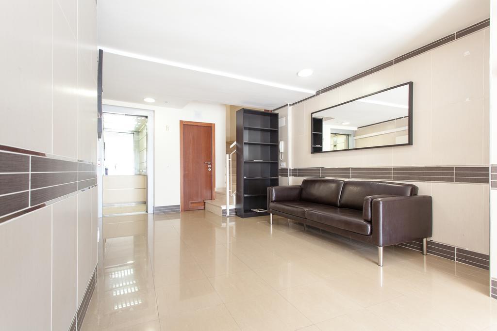 סביליה Apartamentos Edificio Constitucion מראה חיצוני תמונה