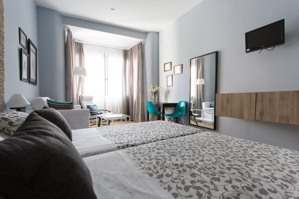 סביליה Apartamentos Edificio Constitucion מראה חיצוני תמונה