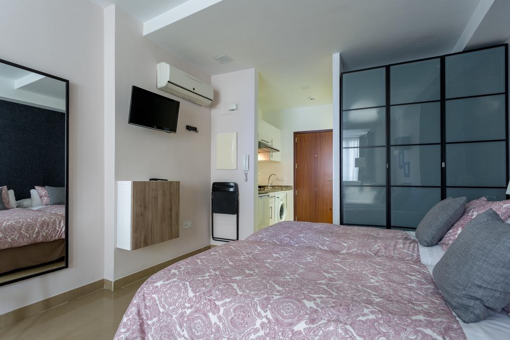 סביליה Apartamentos Edificio Constitucion מראה חיצוני תמונה
